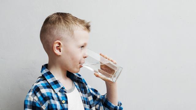 Seberapa Penting Cairan untuk Tubuh Bayi